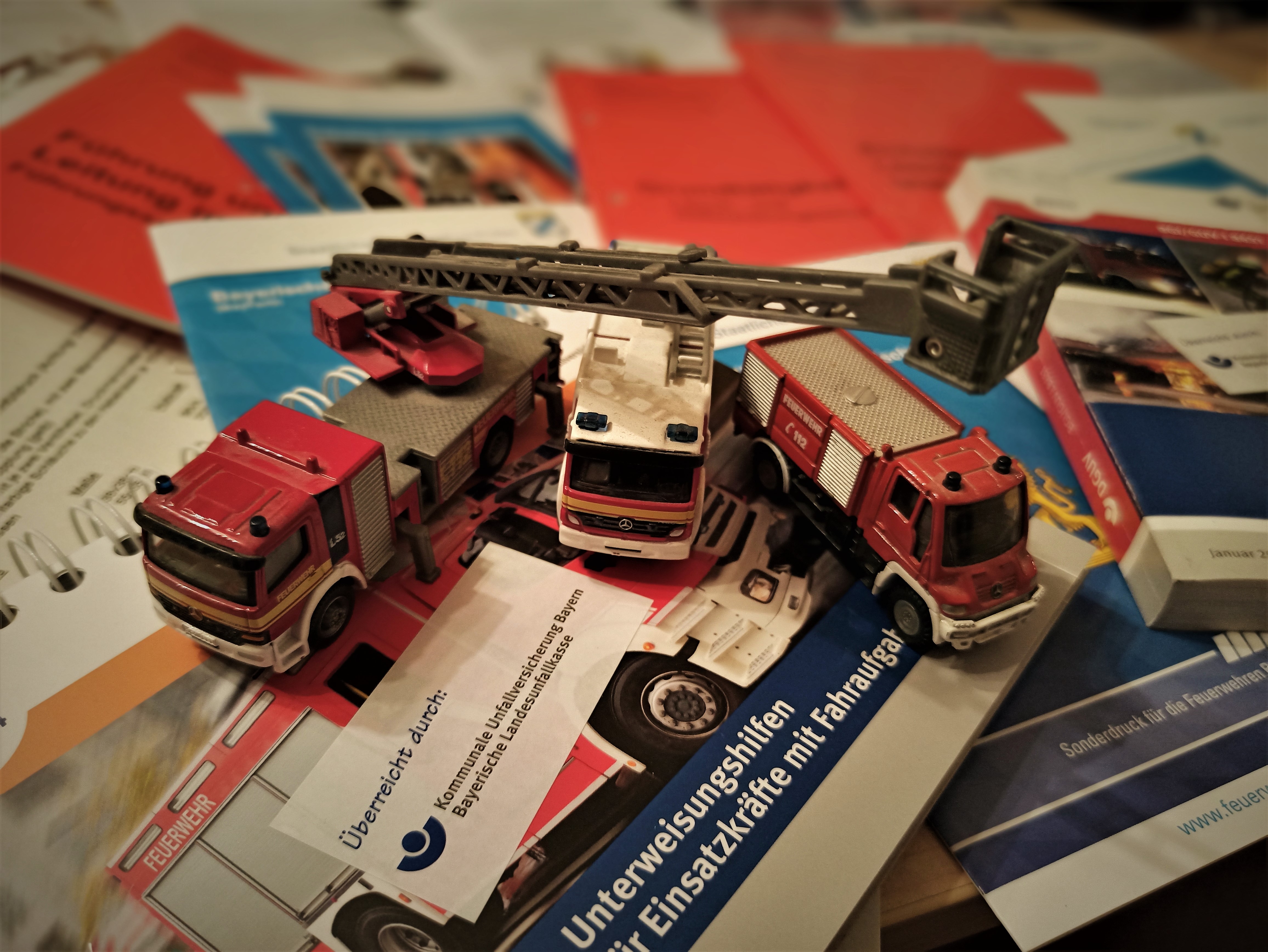 Unterricht Lernen Schulung Uebung Unterlagen Hefte UVV FWDV Ausbildung Maschinist Drehleiter Taktik 3